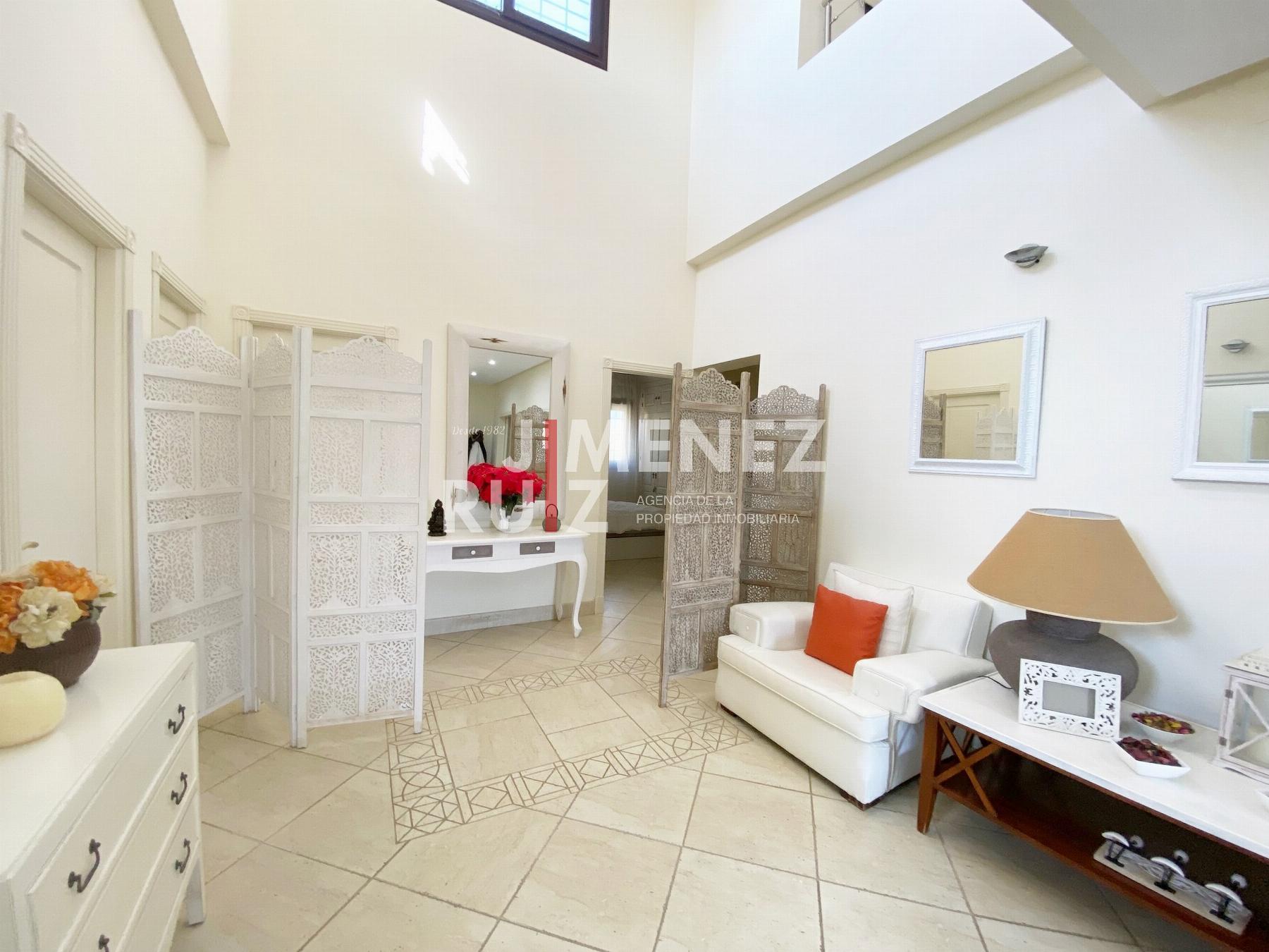 For sale of chalet in El Puerto de Santa María