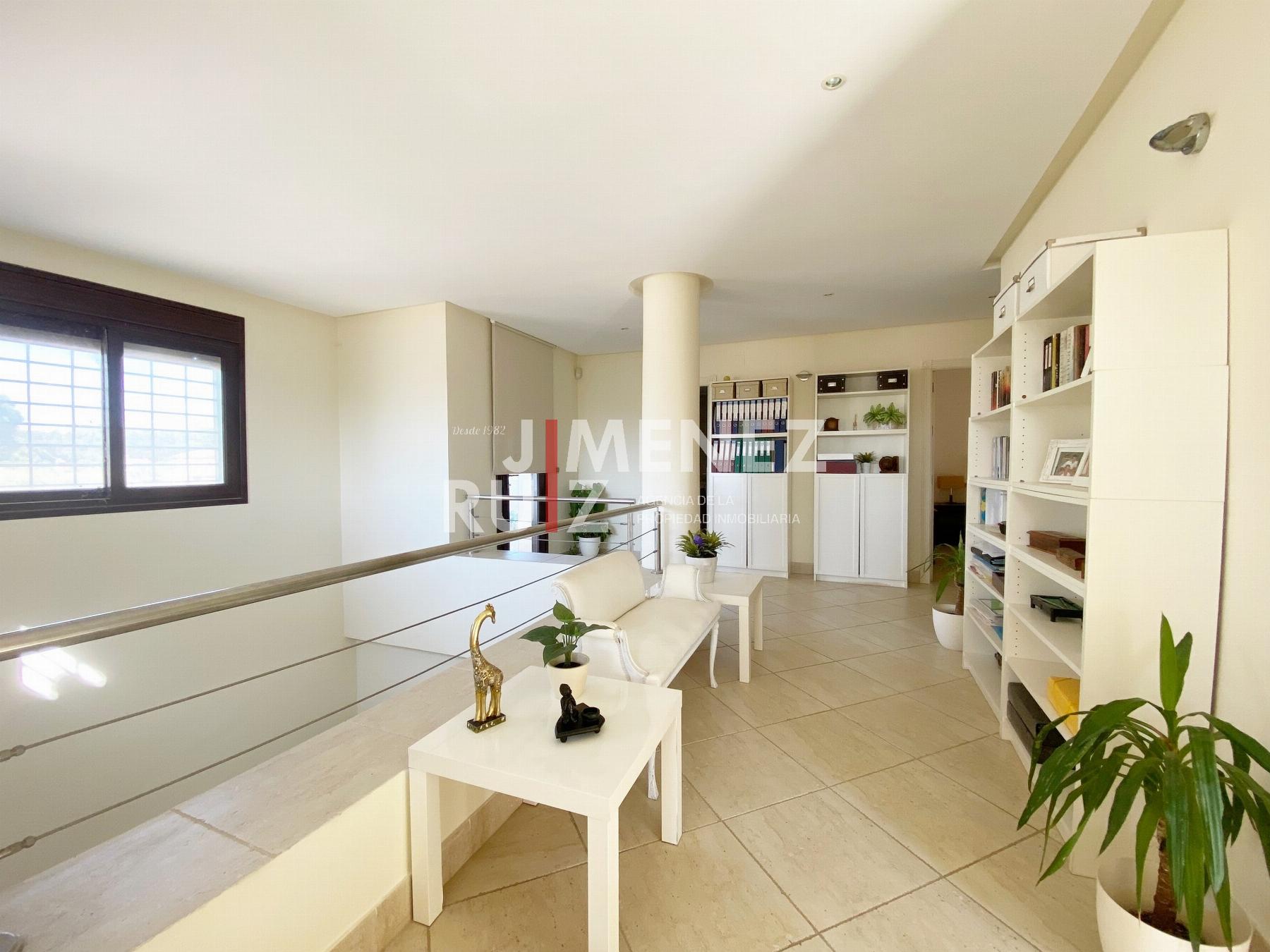 For sale of chalet in El Puerto de Santa María