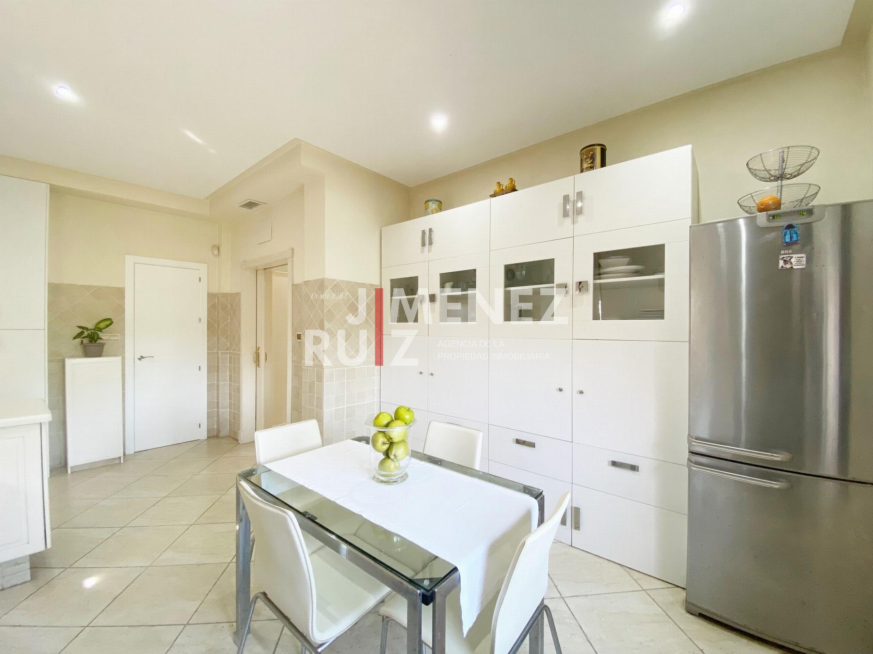 For sale of chalet in El Puerto de Santa María