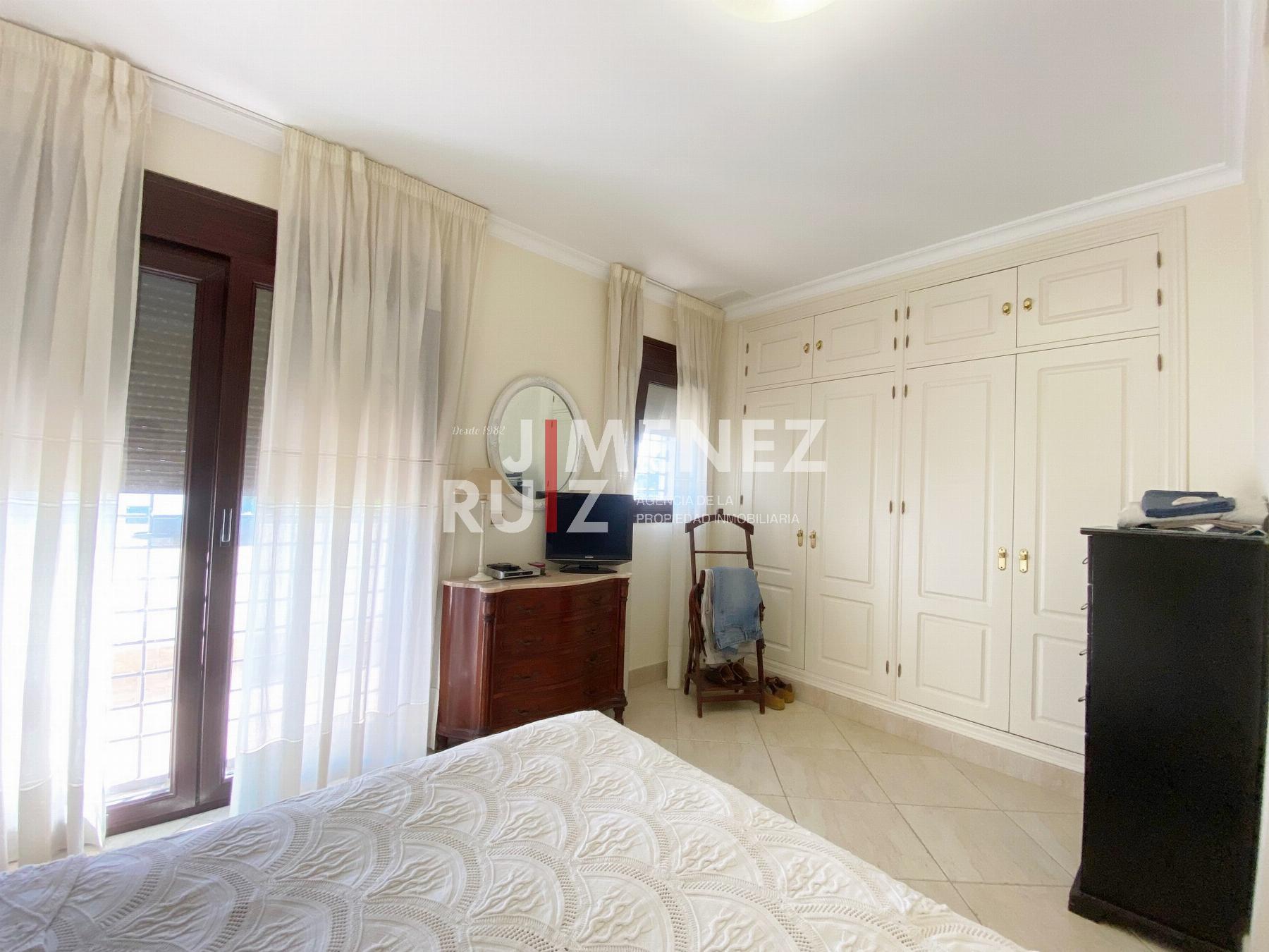 For sale of chalet in El Puerto de Santa María
