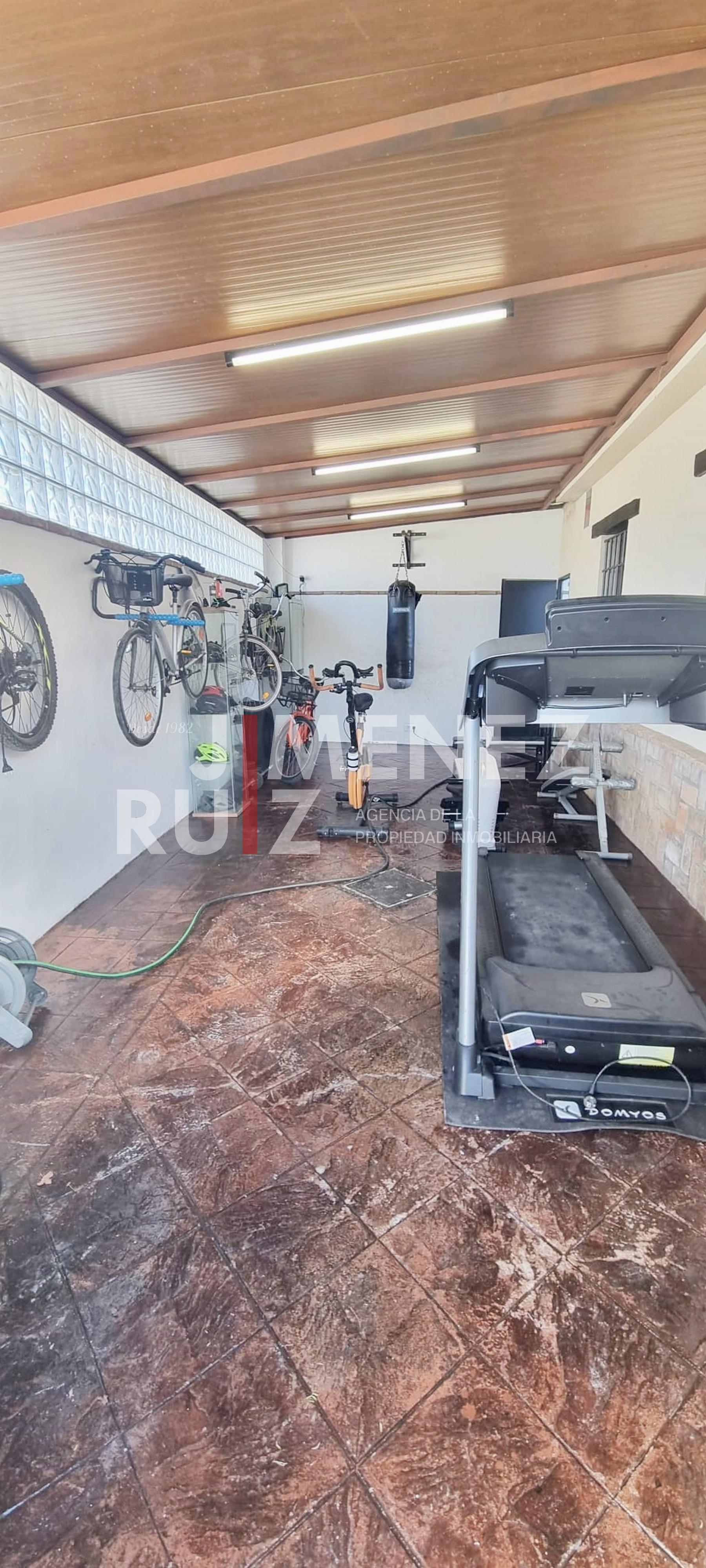 For sale of chalet in El Puerto de Santa María