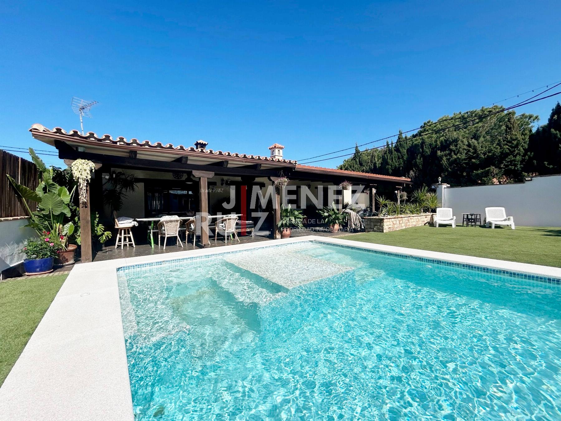 For sale of chalet in El Puerto de Santa María