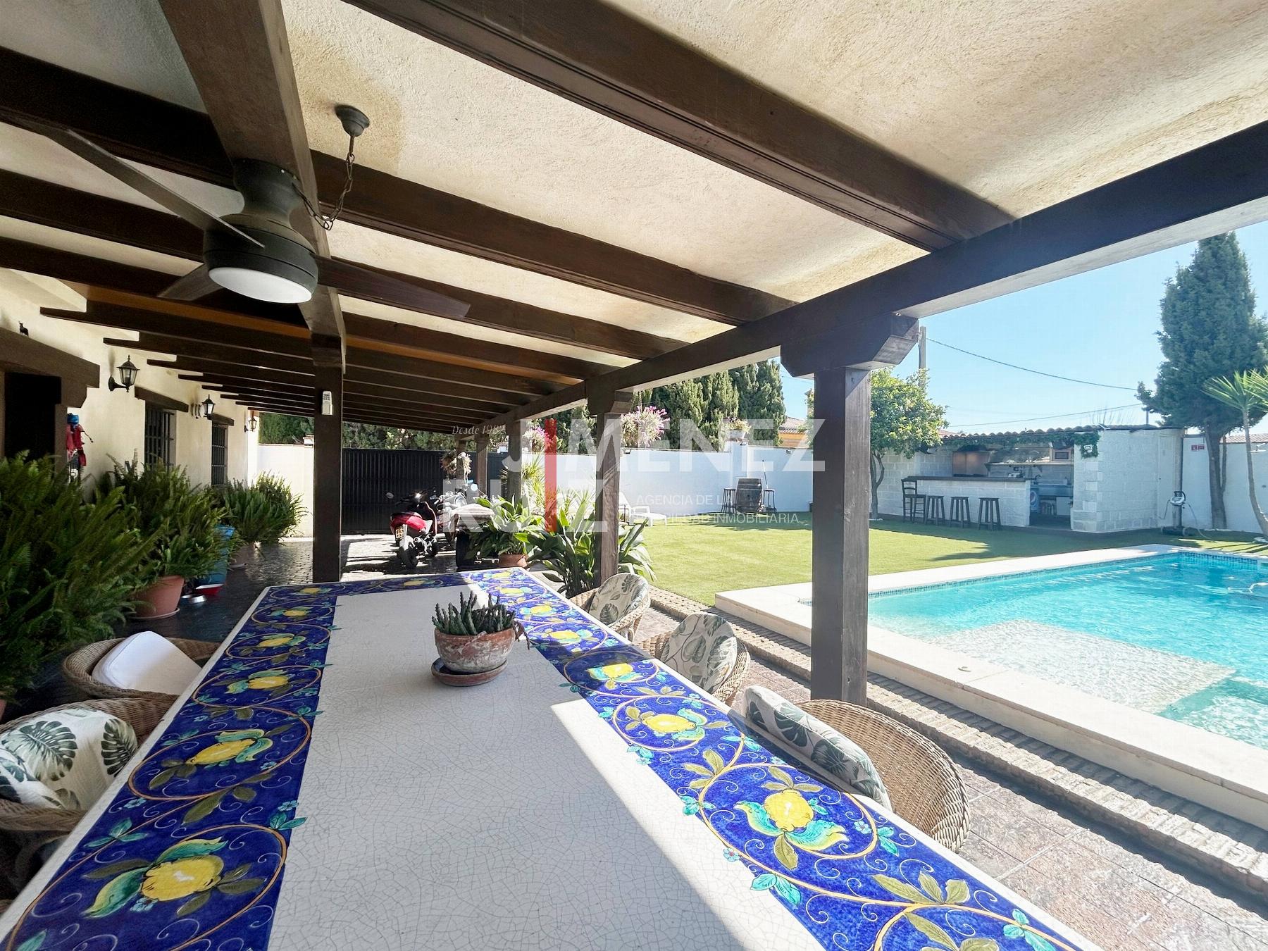 For sale of chalet in El Puerto de Santa María