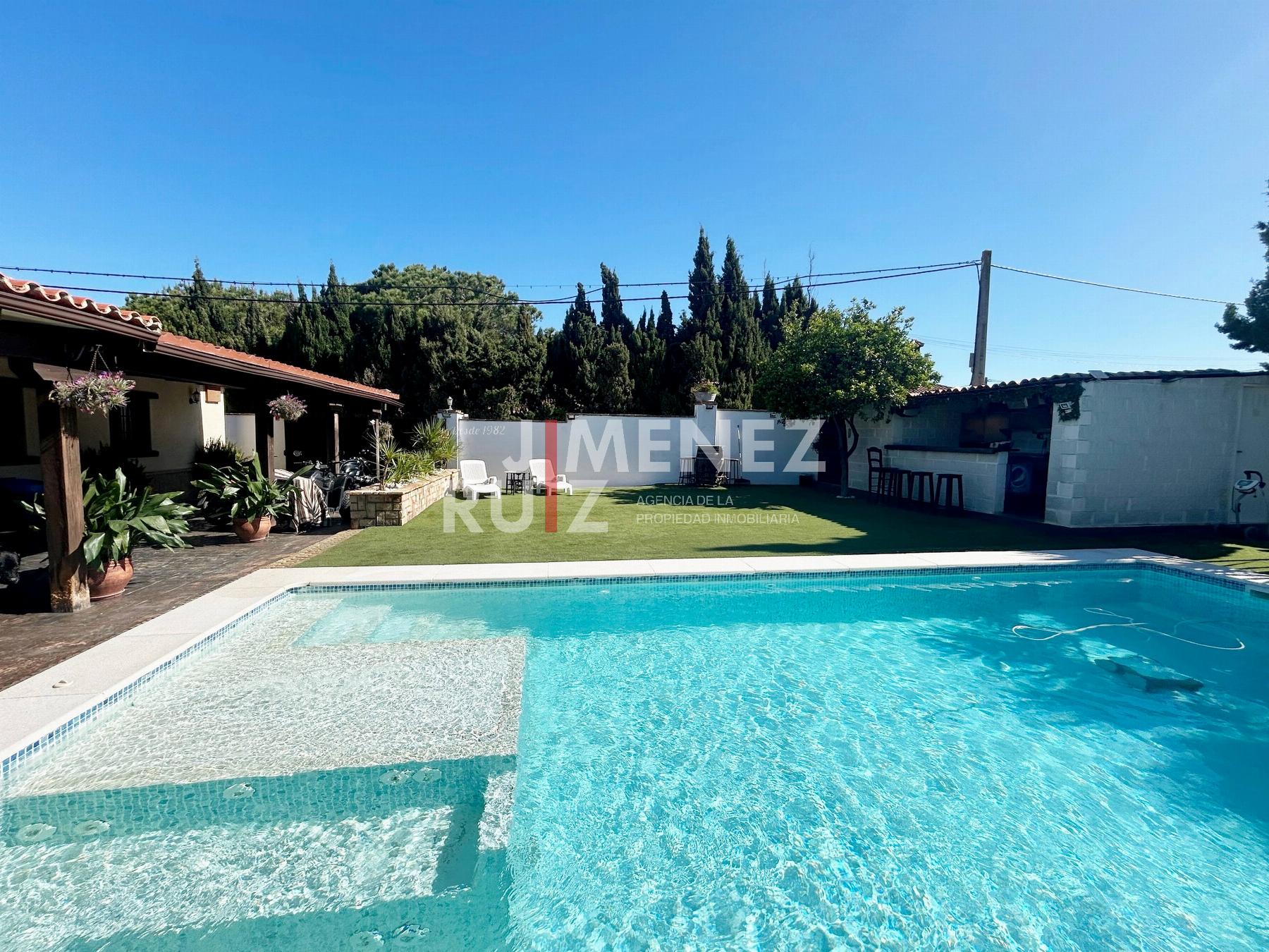 For sale of chalet in El Puerto de Santa María