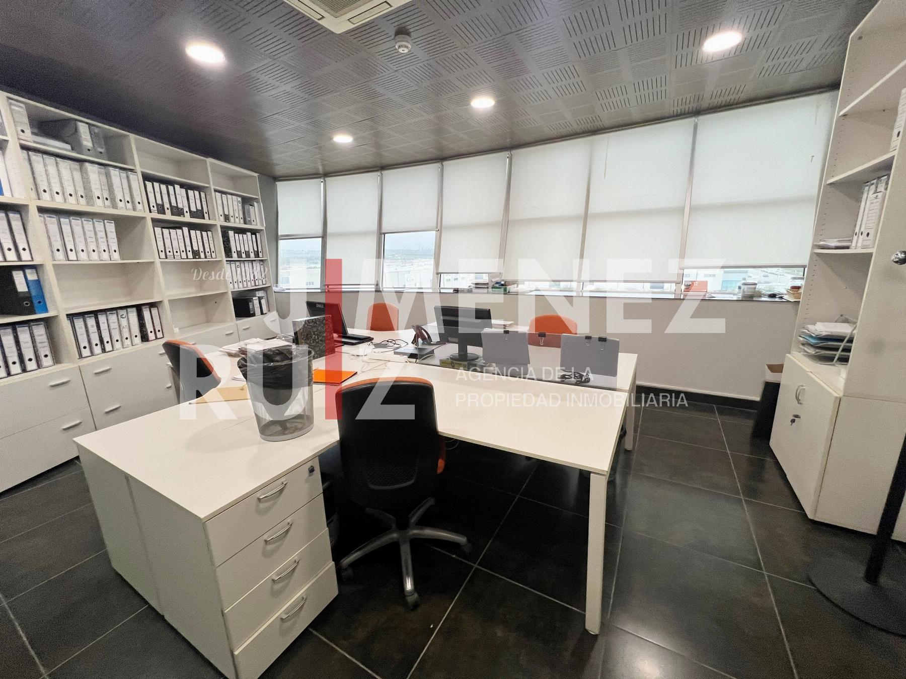 For rent of office in El Puerto de Santa María