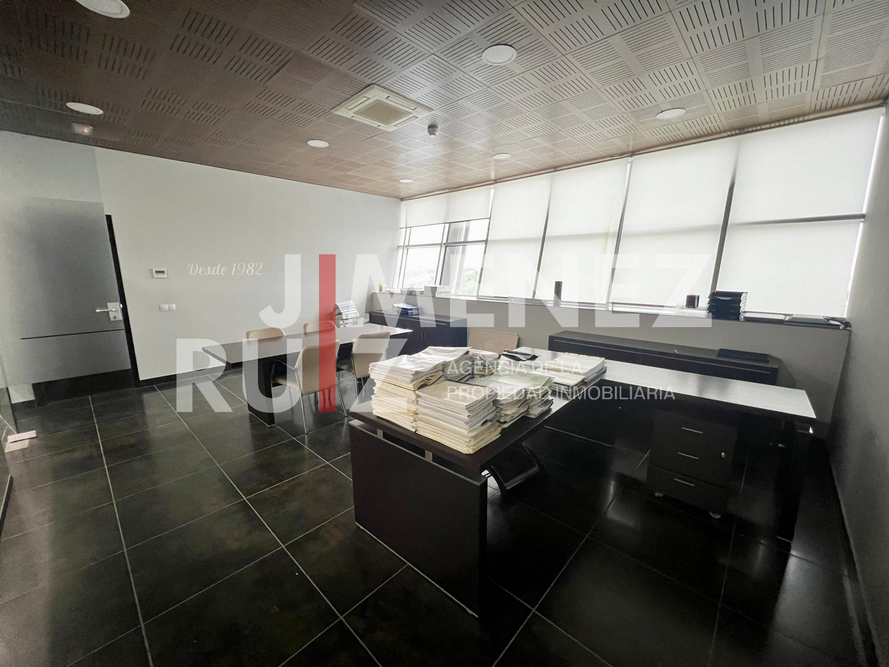 For rent of office in El Puerto de Santa María