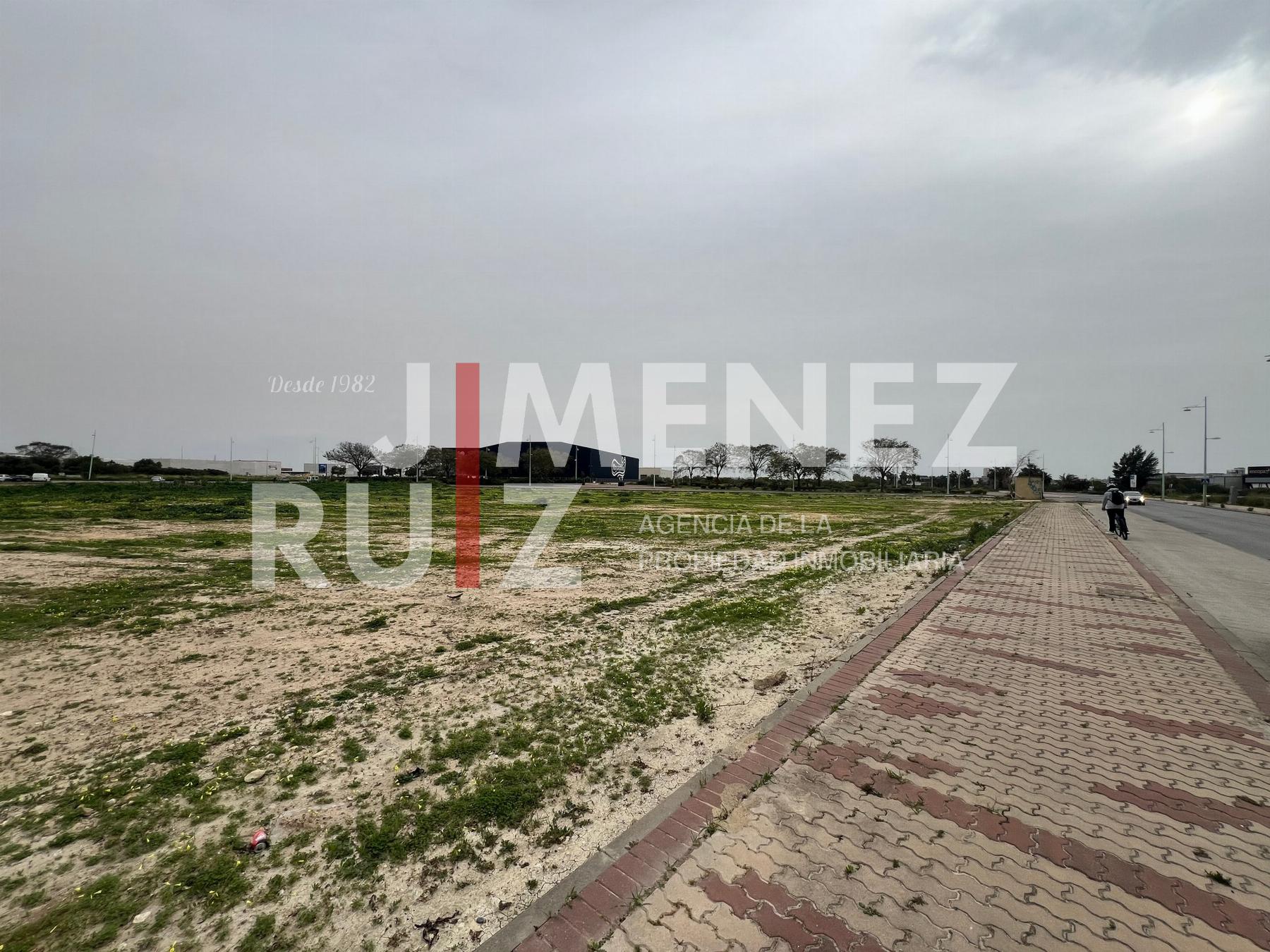 For sale of land in El Puerto de Santa María