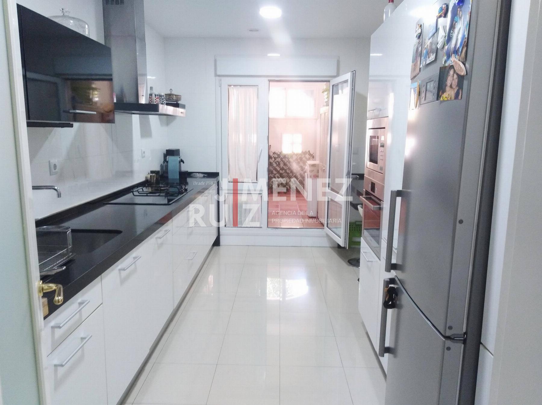 For rent of flat in El Puerto de Santa María