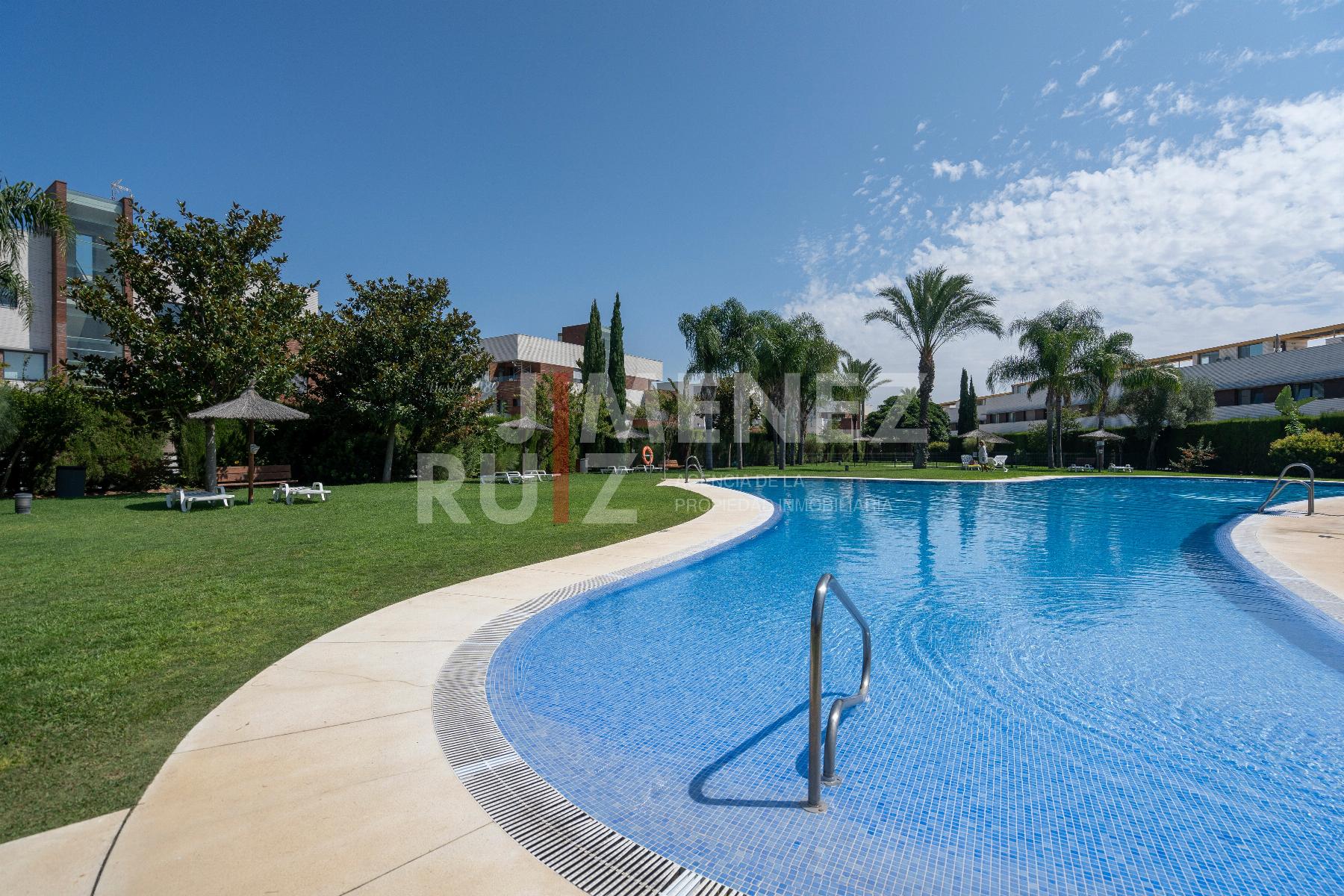 For sale of penthouse in El Puerto de Santa María
