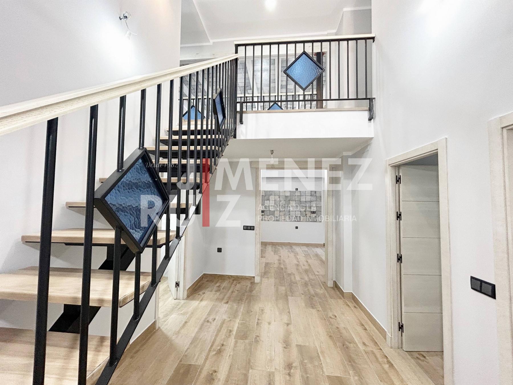 For sale of duplex in Cádiz
