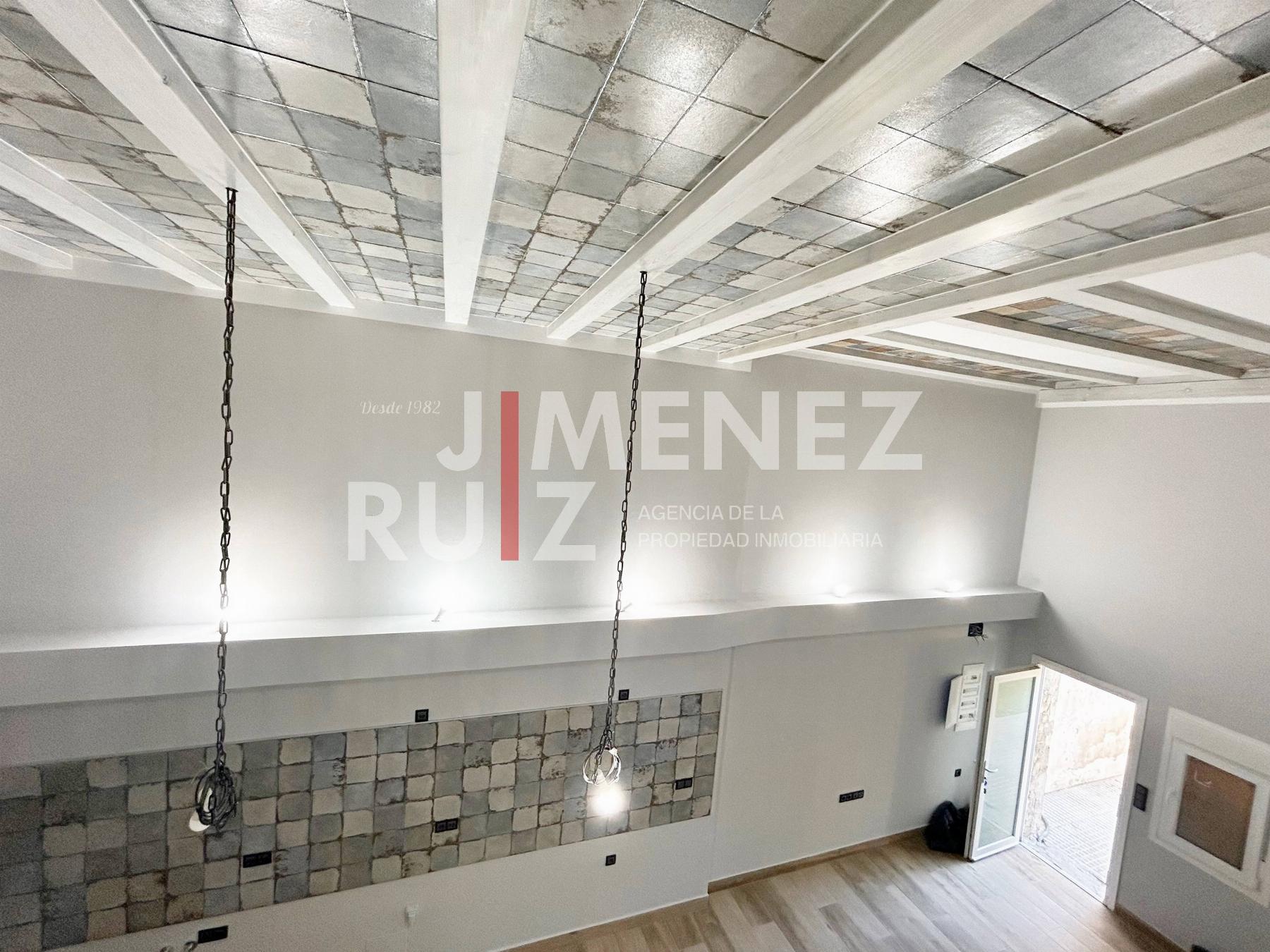 For sale of duplex in Cádiz