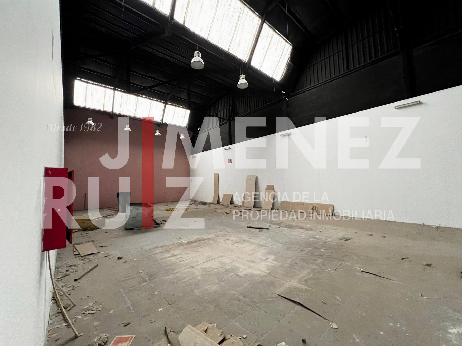 For rent of industrial plant/warehouse in El Puerto de Santa María