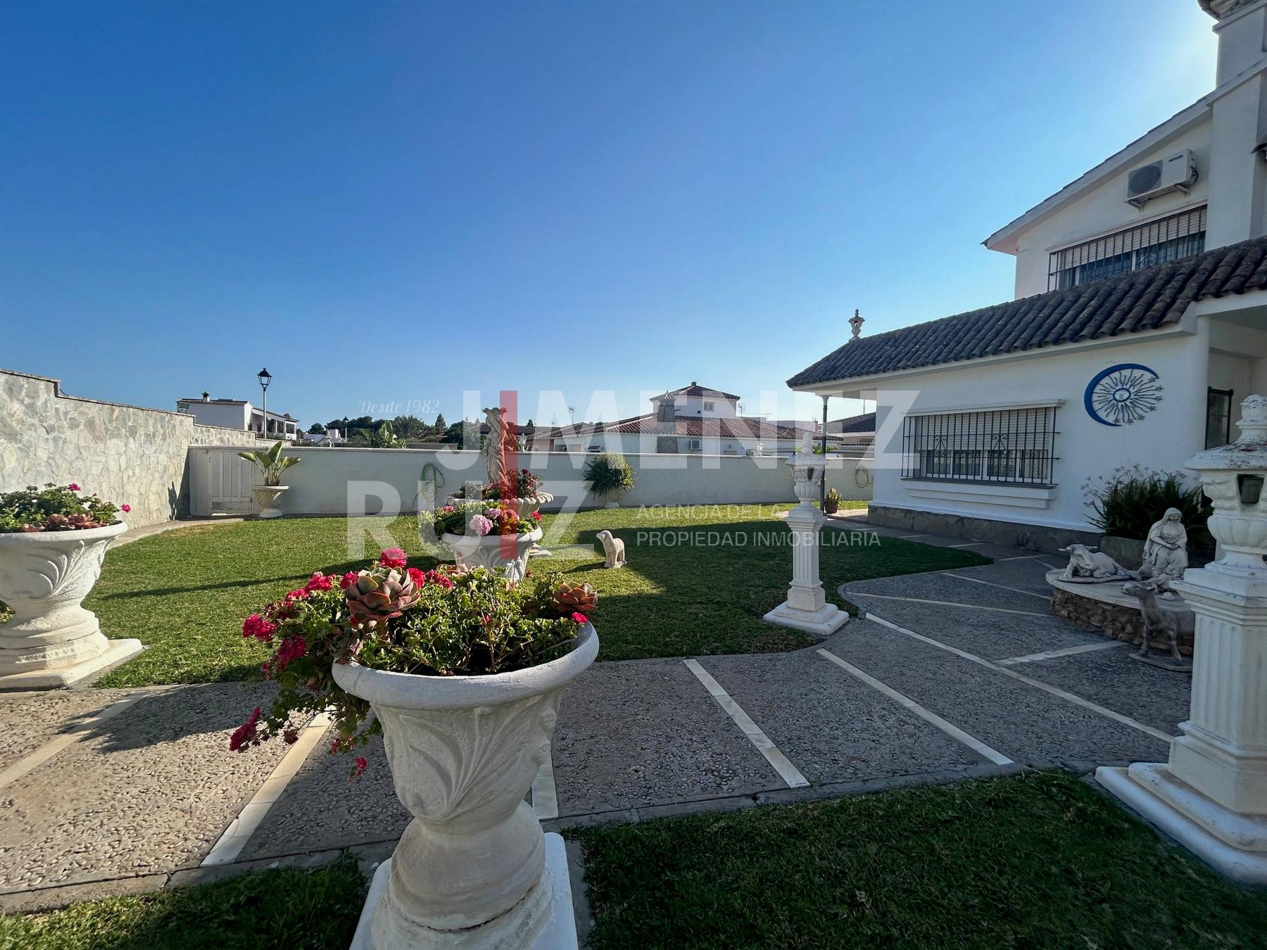 For sale of chalet in El Puerto de Santa María