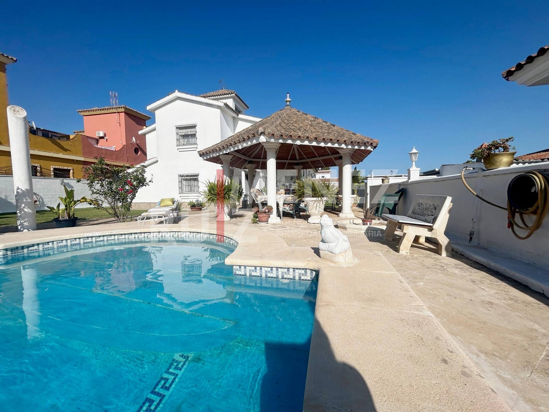 For sale of chalet in El Puerto de Santa María