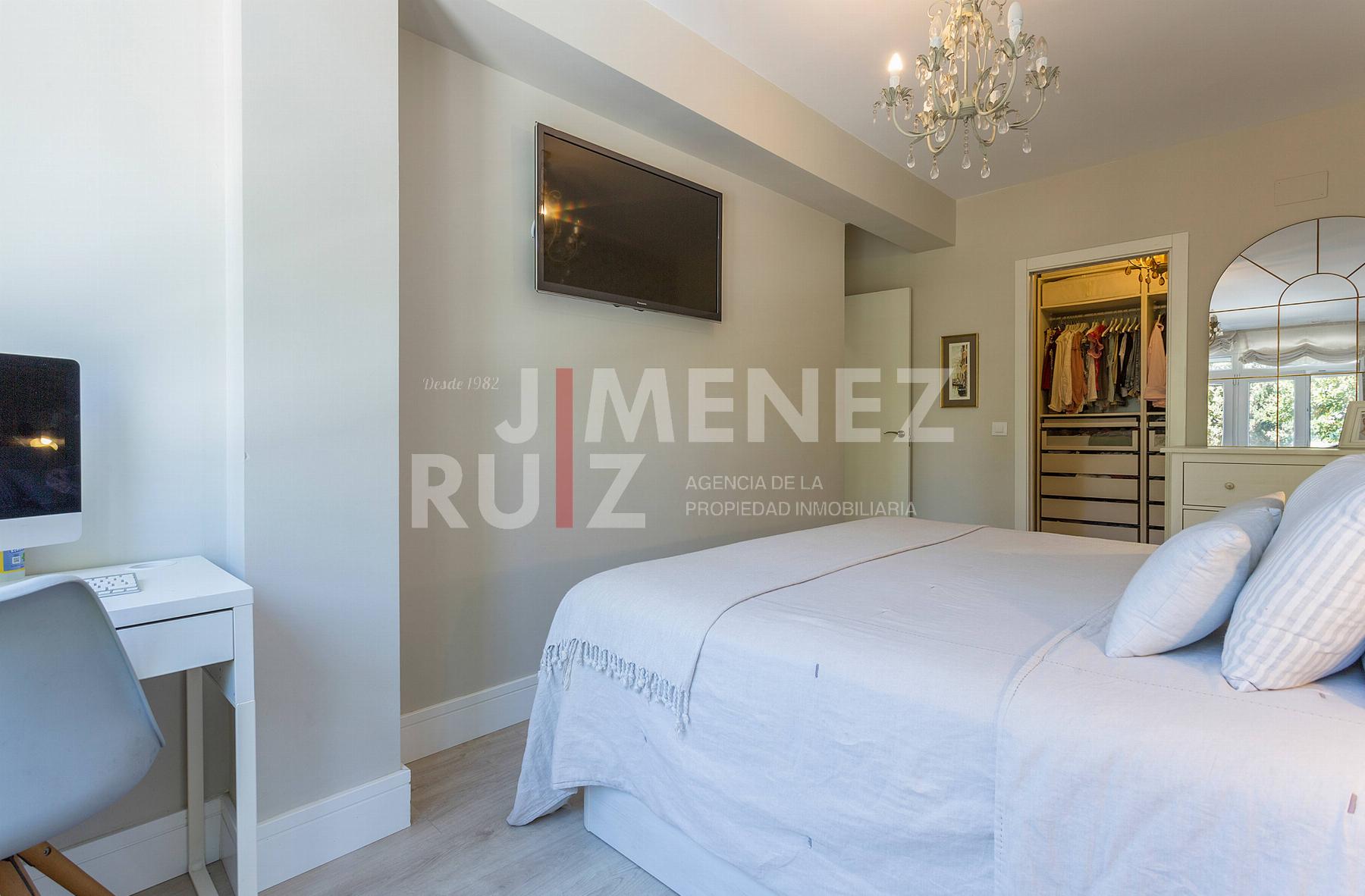 For sale of flat in Cádiz