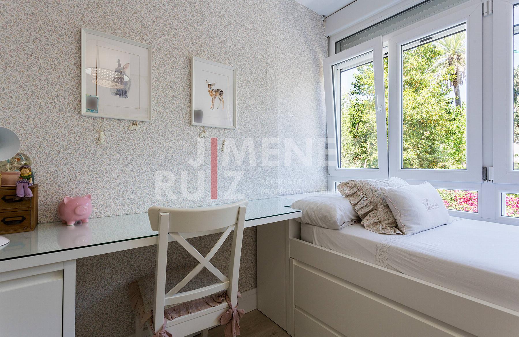 For sale of flat in Cádiz