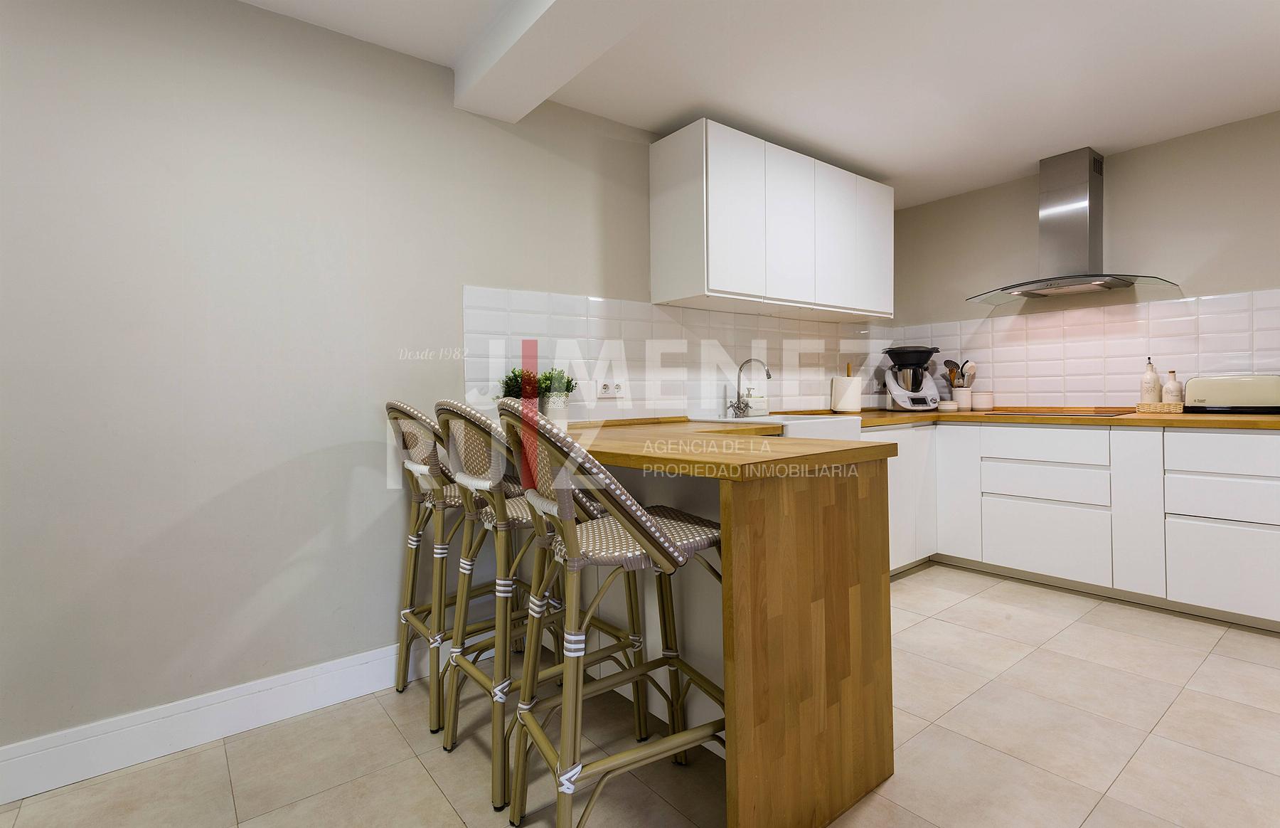 For sale of flat in Cádiz