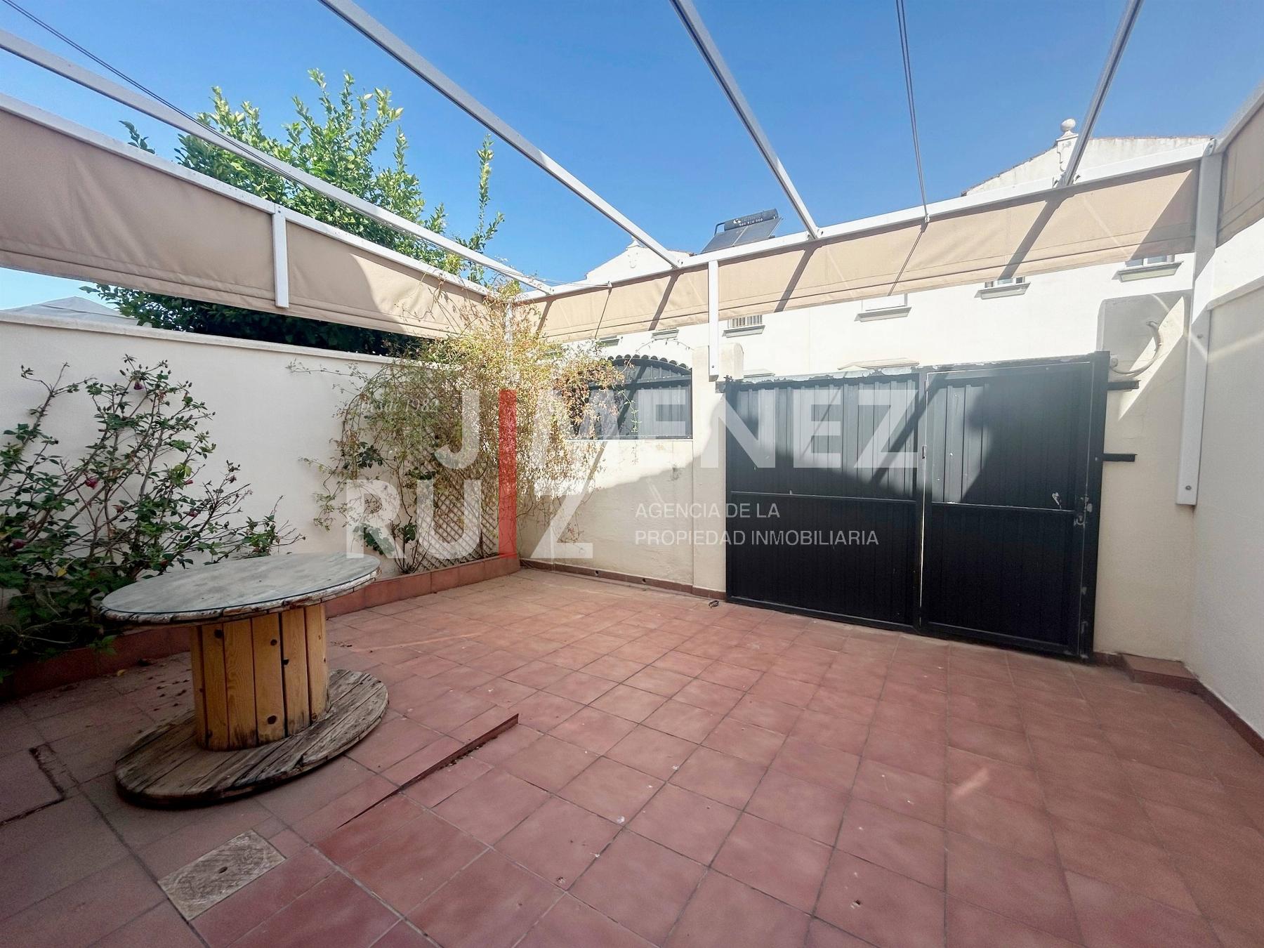 For sale of house in Jerez de la Frontera