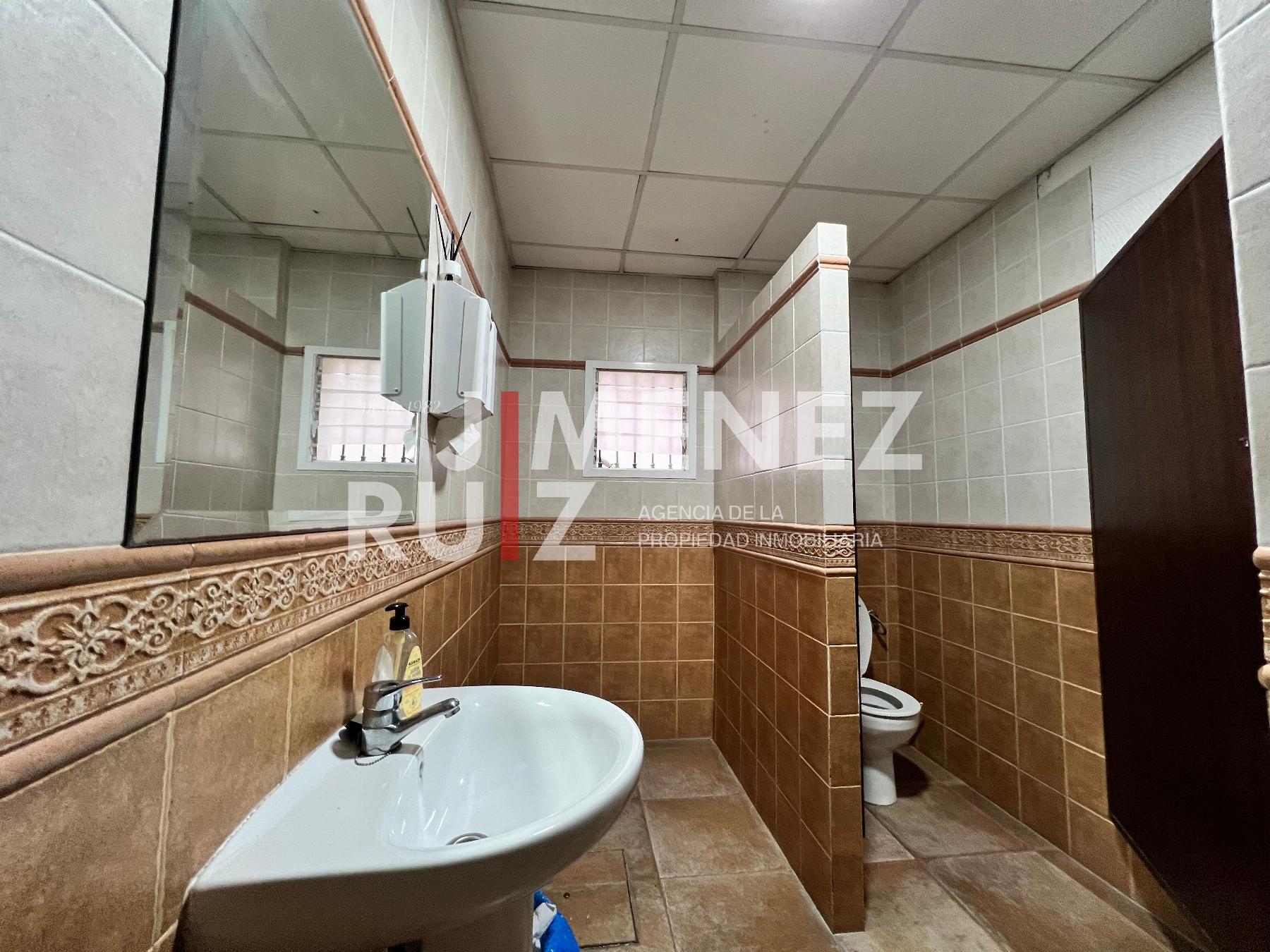For sale of industrial plant/warehouse in El Puerto de Santa María