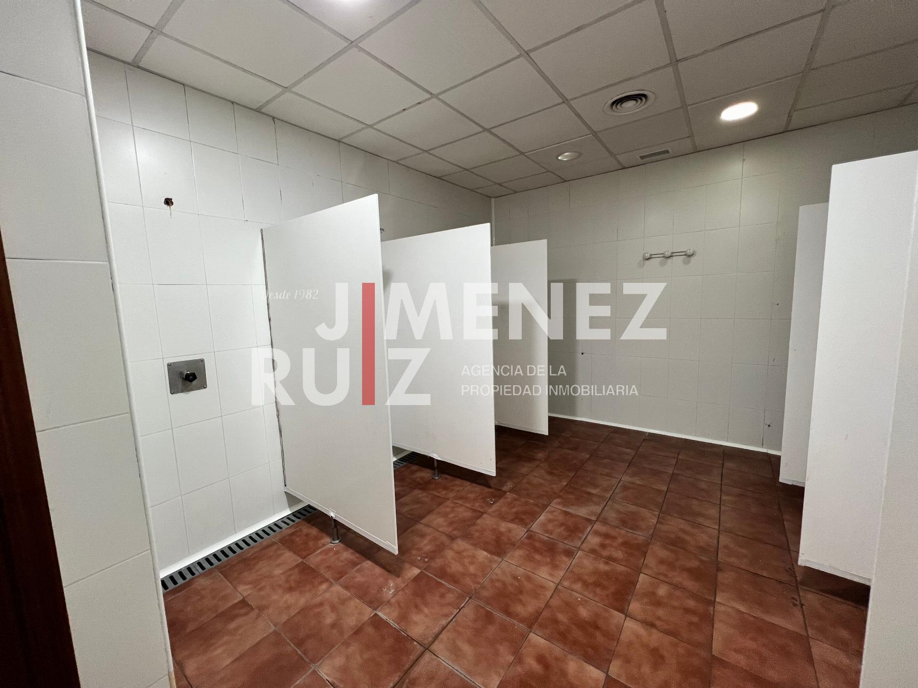 For sale of industrial plant/warehouse in El Puerto de Santa María