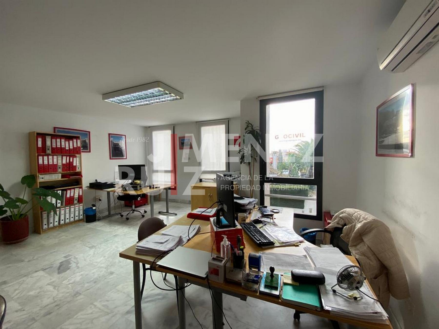 For rent of office in El Puerto de Santa María