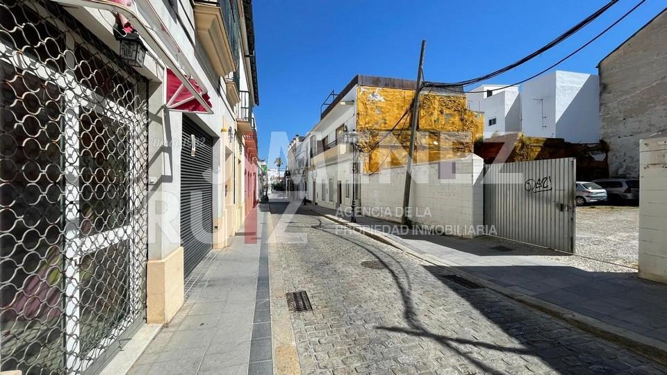 For sale of land in El Puerto de Santa María