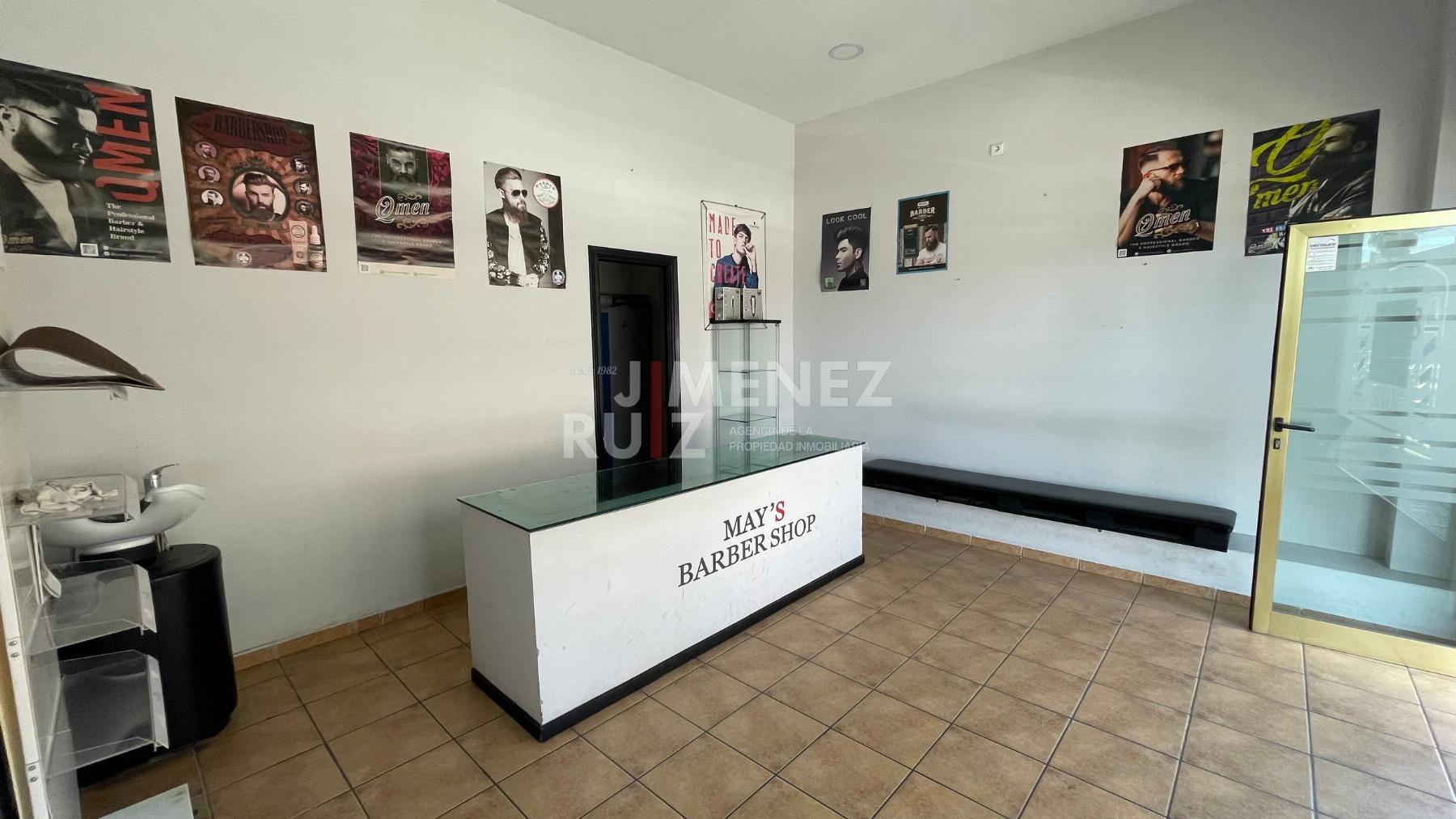 For rent of commercial in El Puerto de Santa María