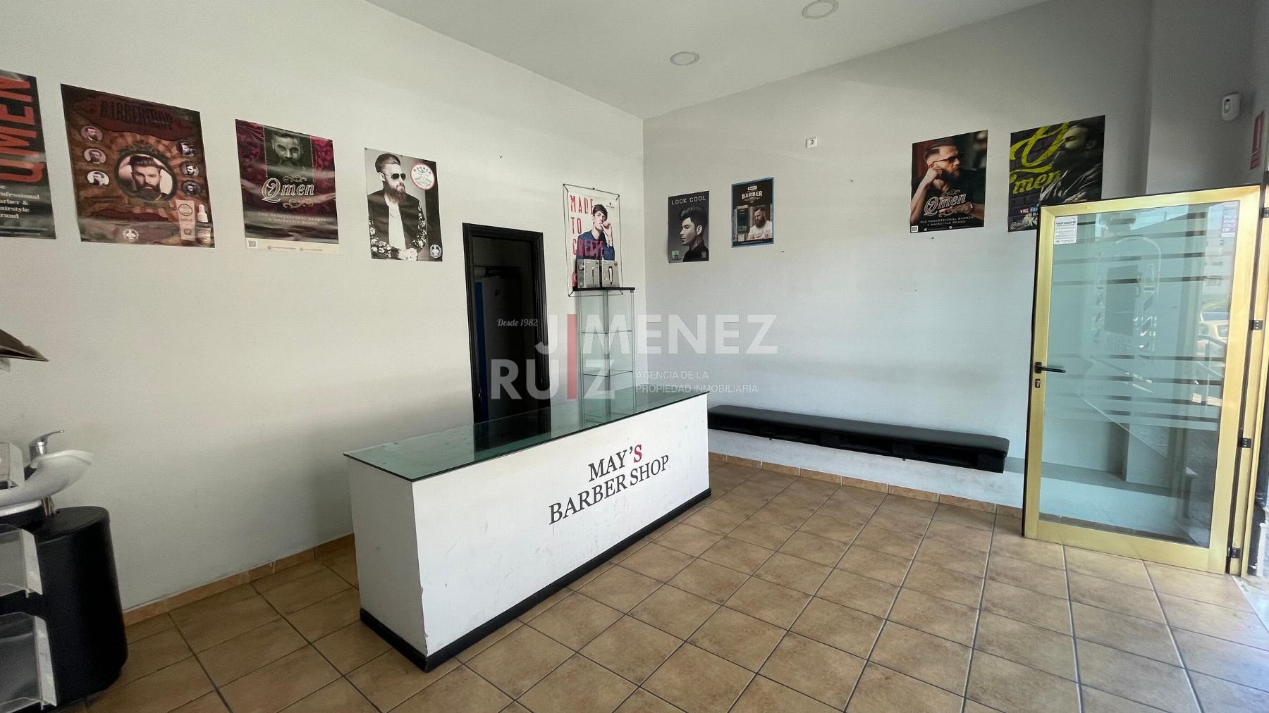 For rent of commercial in El Puerto de Santa María