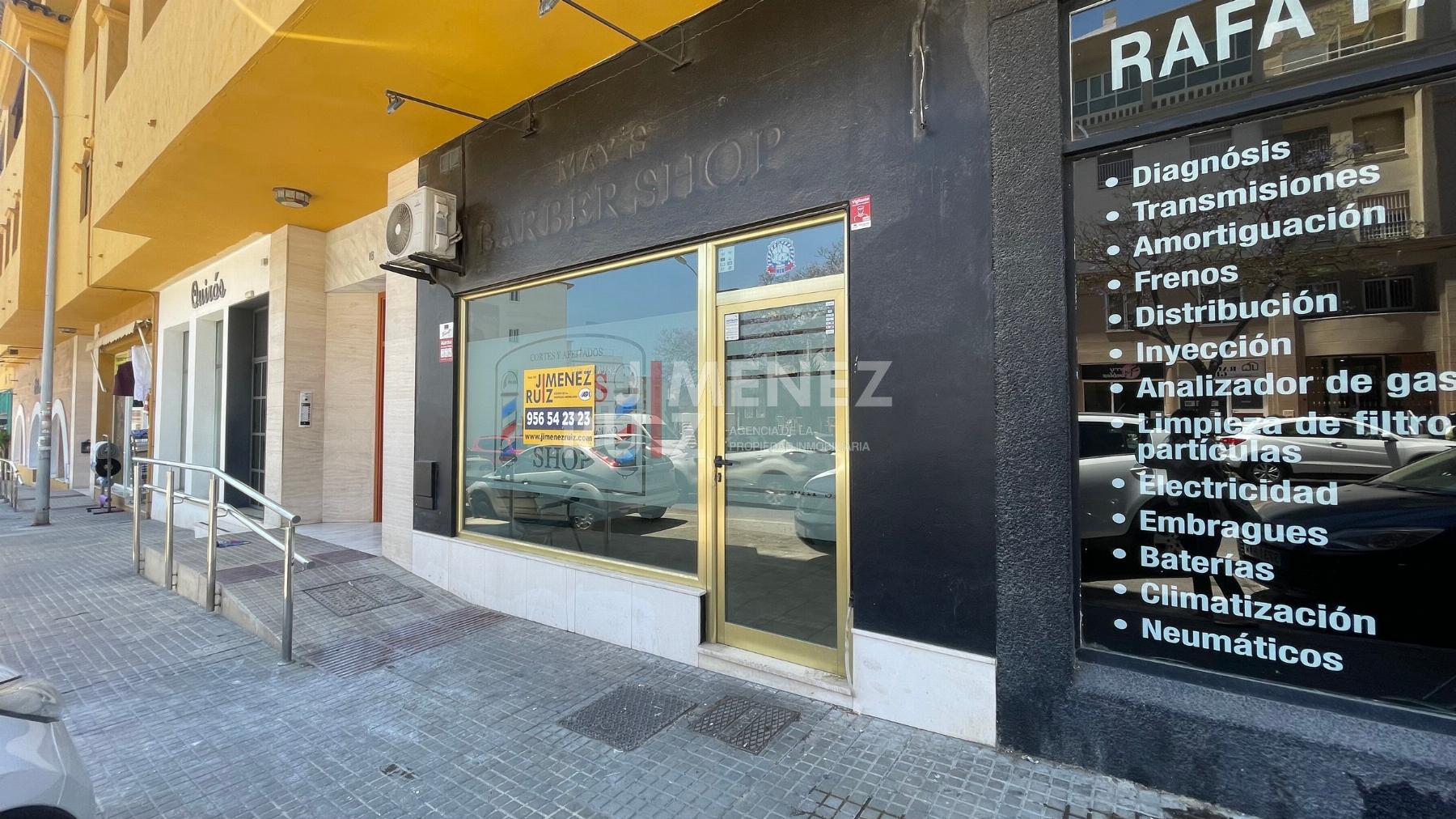For rent of commercial in El Puerto de Santa María