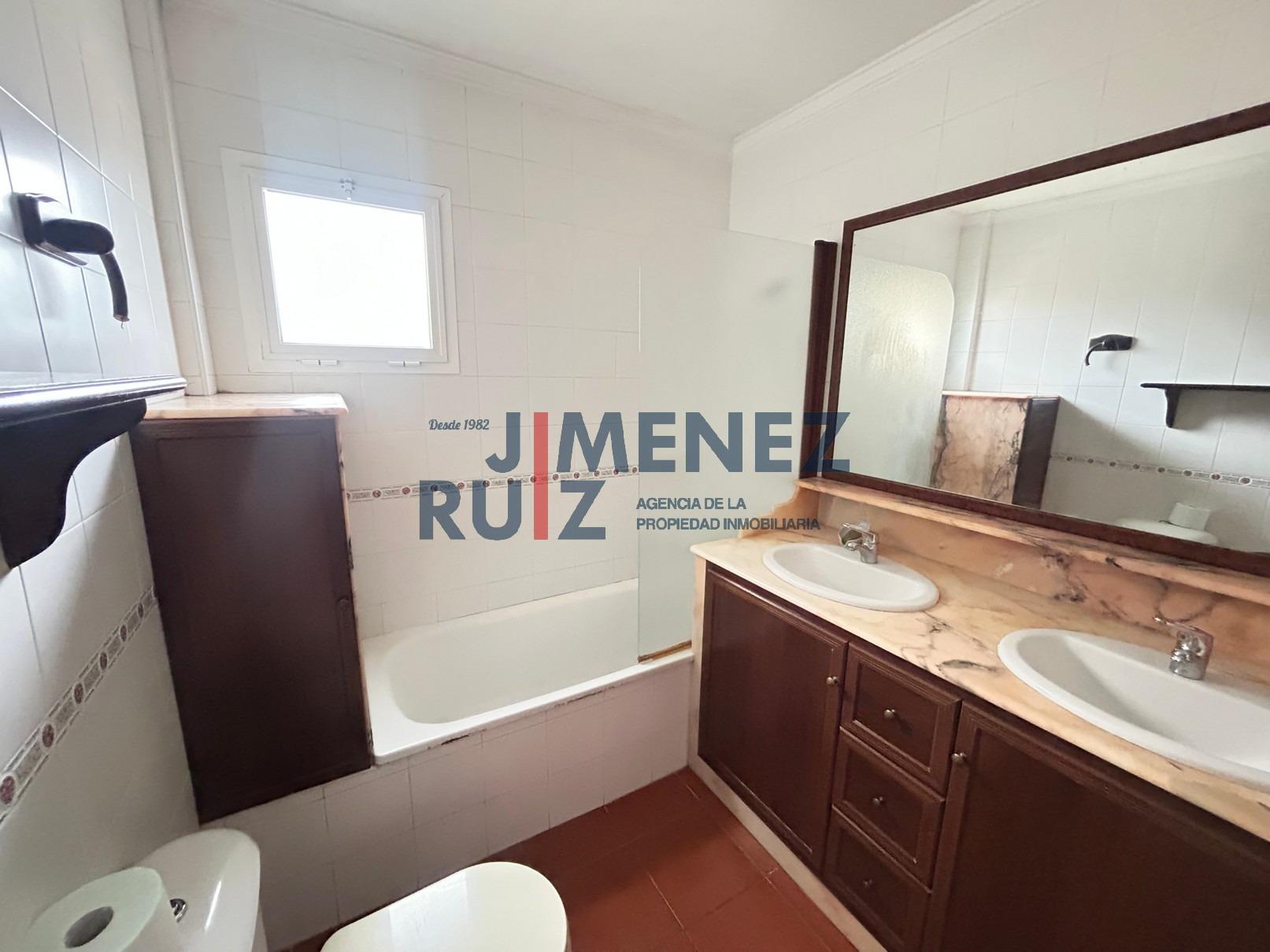 Venta de casa en Chiclana de la Frontera