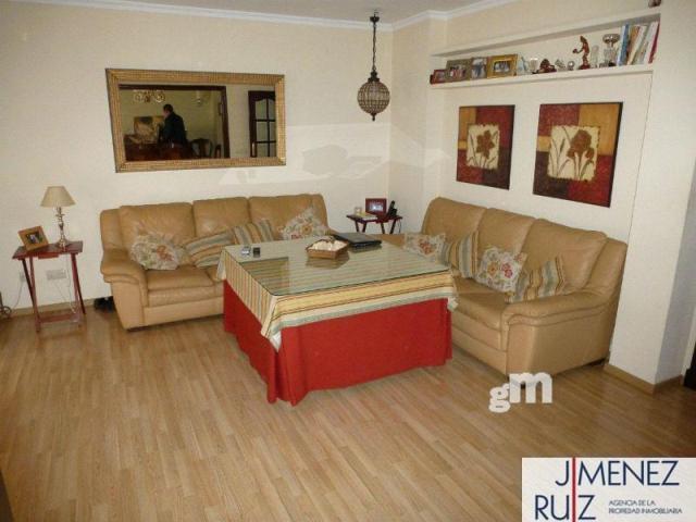 For sale of flat in El Puerto de Santa María