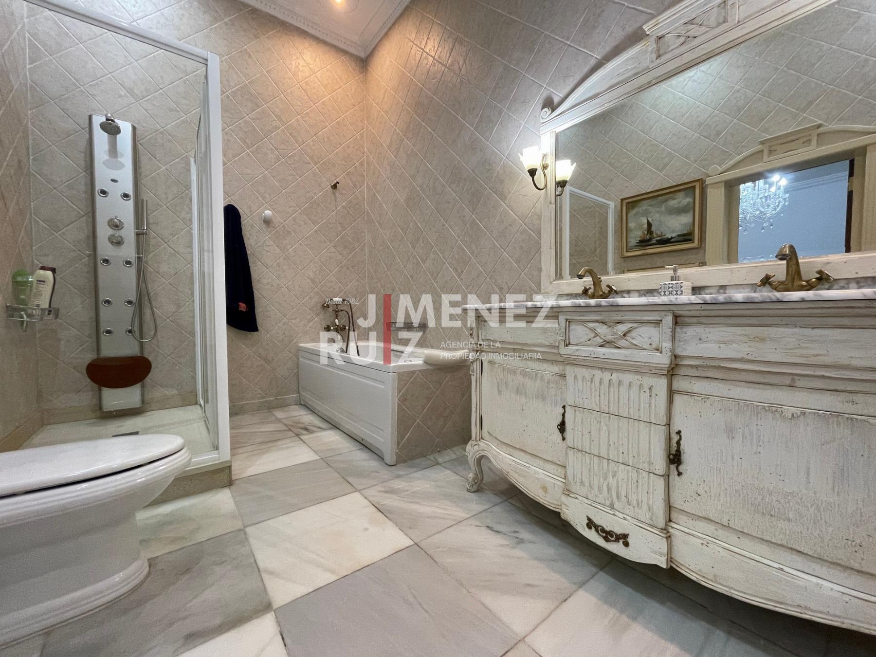 Baño suite