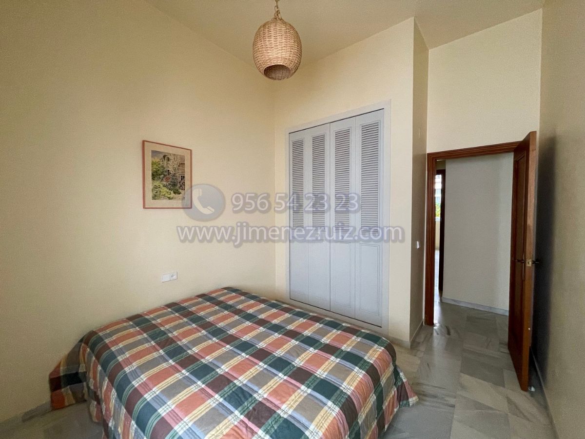 For sale of flat in El Puerto de Santa María