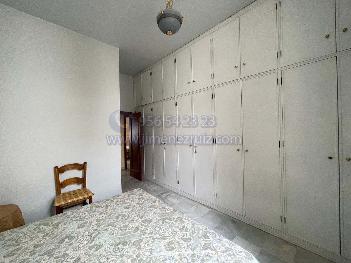 For sale of flat in El Puerto de Santa María