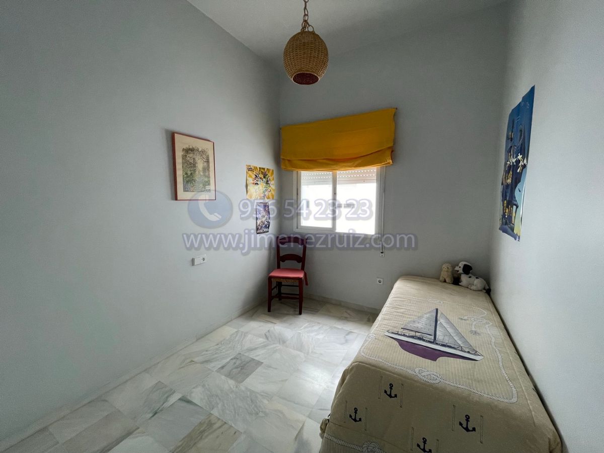 For sale of flat in El Puerto de Santa María