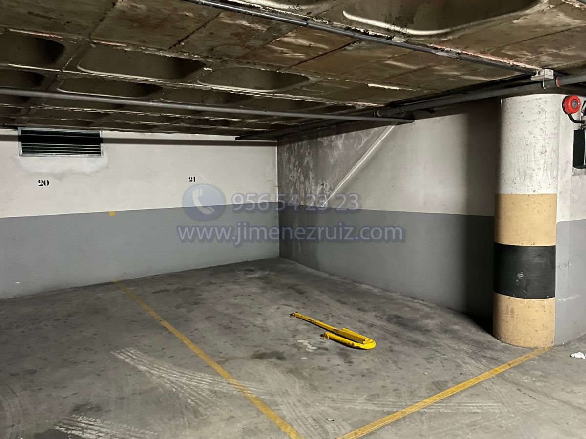 For sale of flat in El Puerto de Santa María