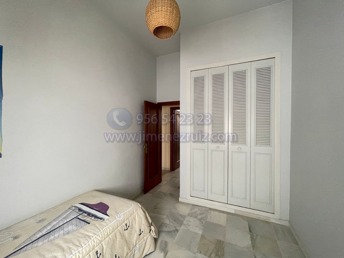 For sale of flat in El Puerto de Santa María