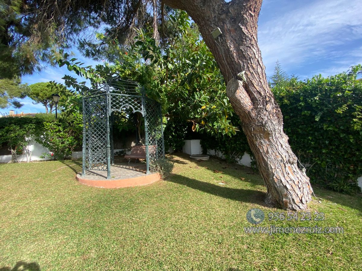 For sale of chalet in El Puerto de Santa María