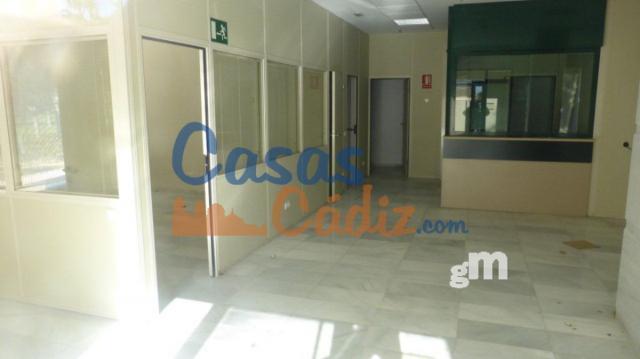 For sale of commercial in Rota