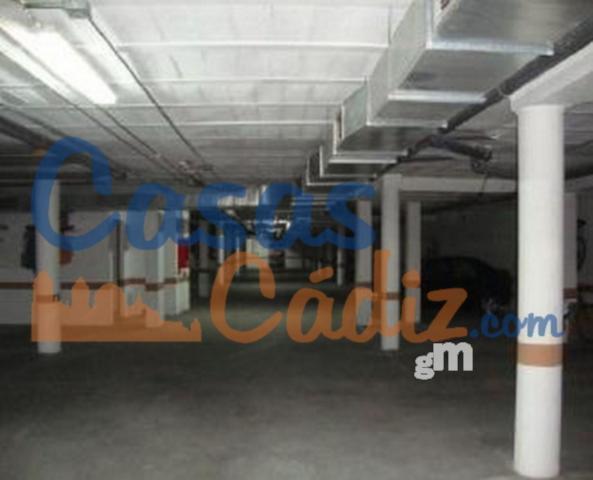 For sale of garage in Rota