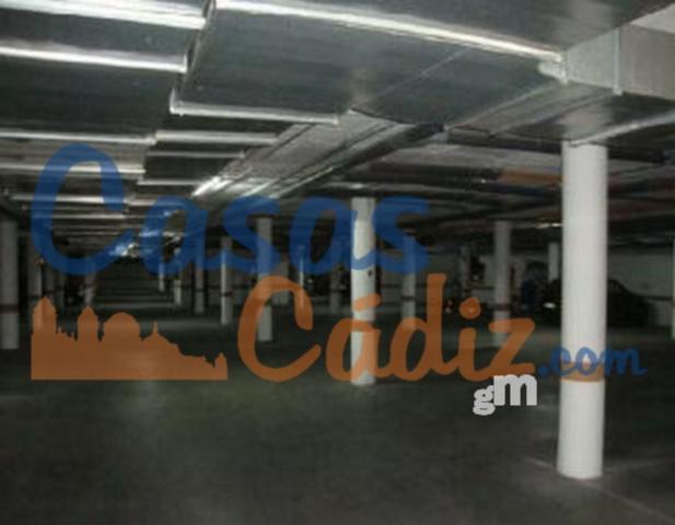 For sale of garage in Rota