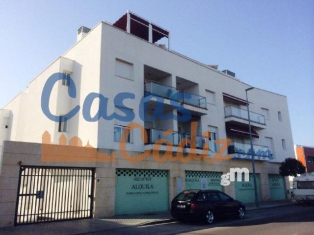 For sale of garage in Rota