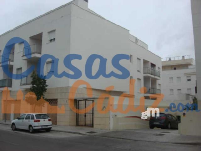 For sale of garage in Rota