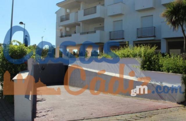 For sale of garage in Rota