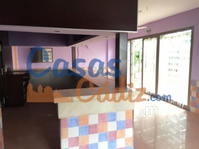 For sale of commercial in Rota