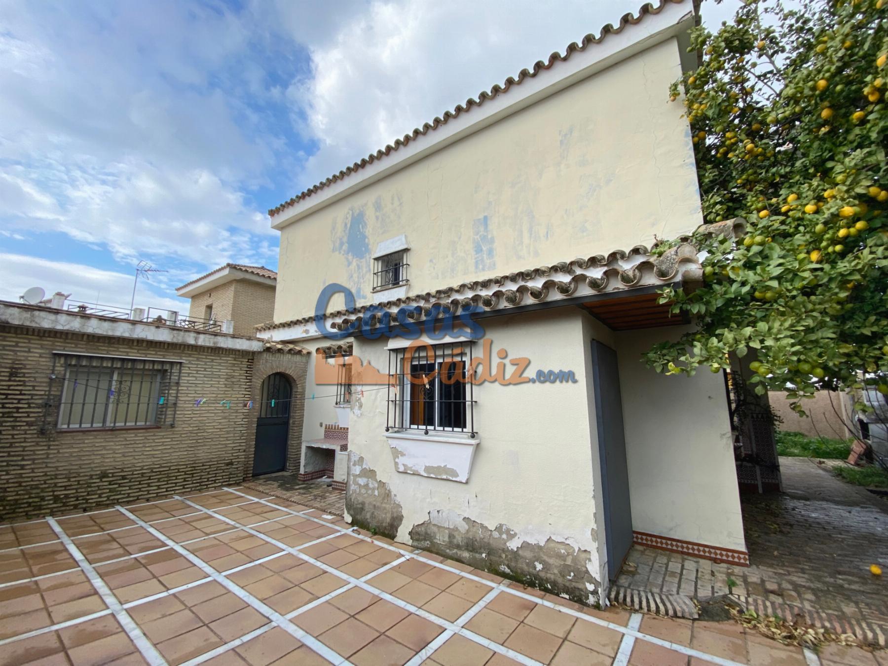 For sale of chalet in El Puerto de Santa María
