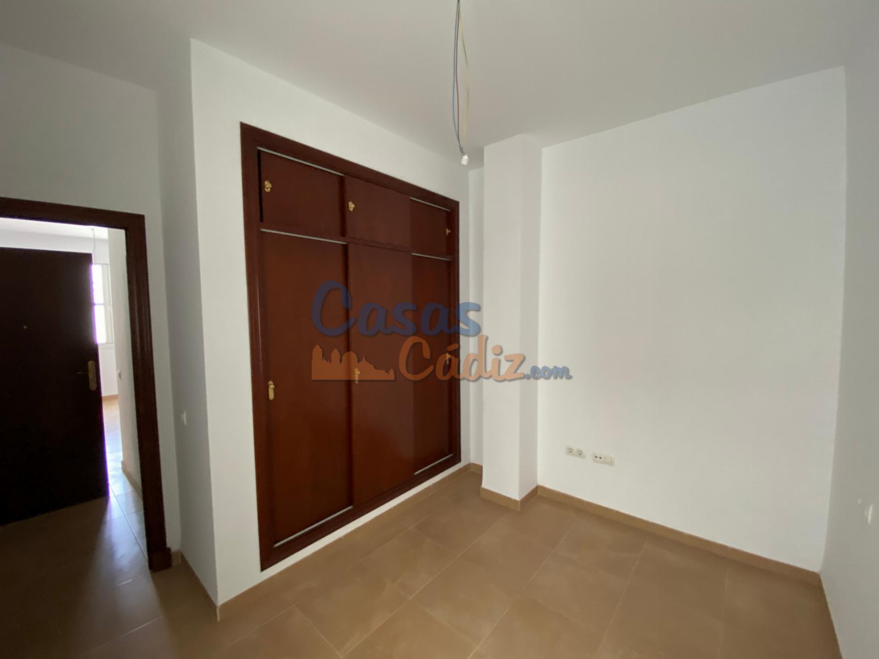 For sale of building in El Puerto de Santa María