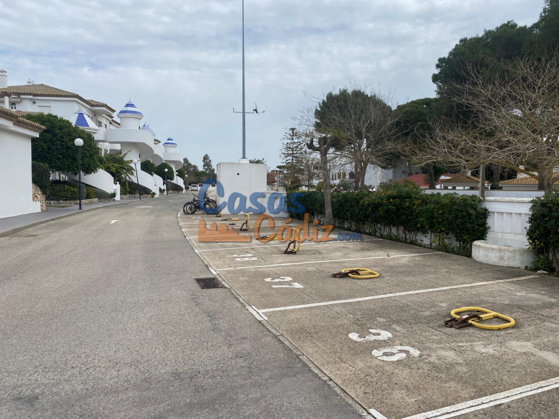 Venta de garaje en Chiclana de la Frontera