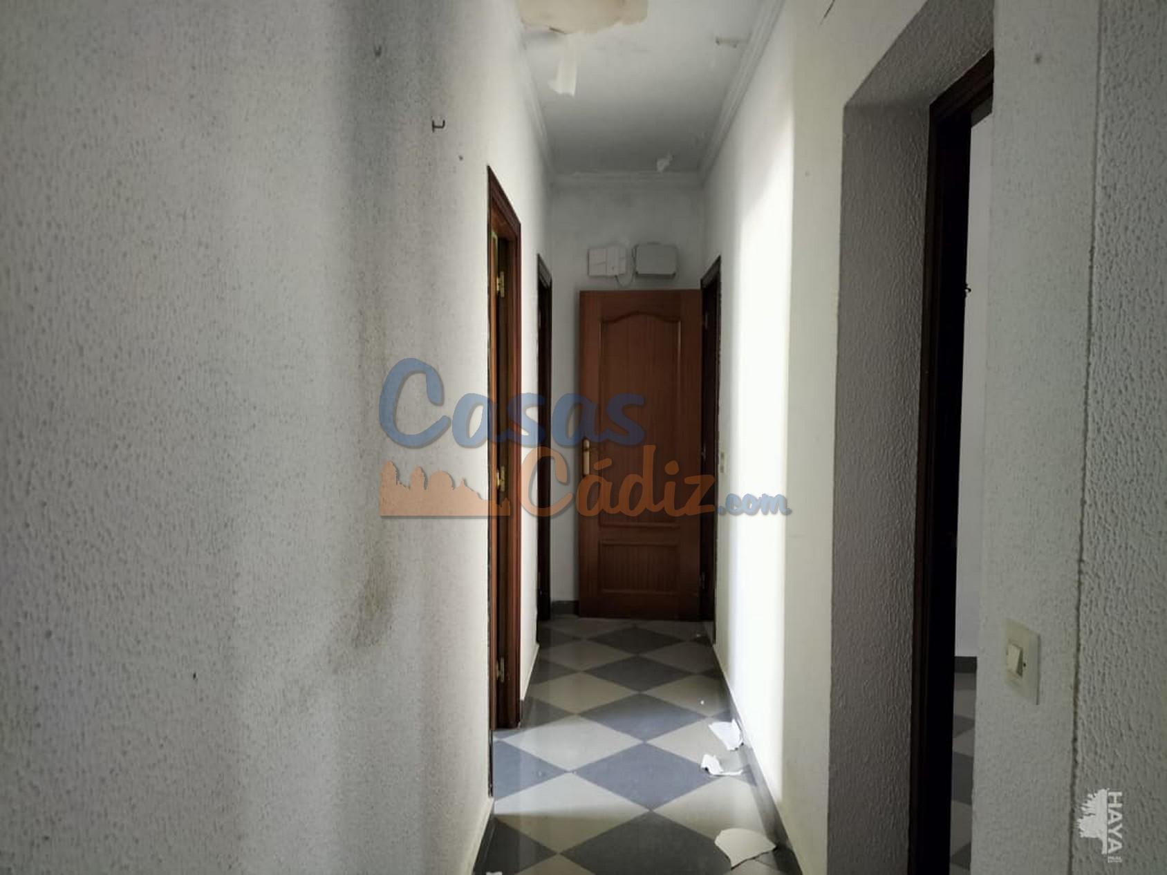 For sale of house in Chiclana de la Frontera