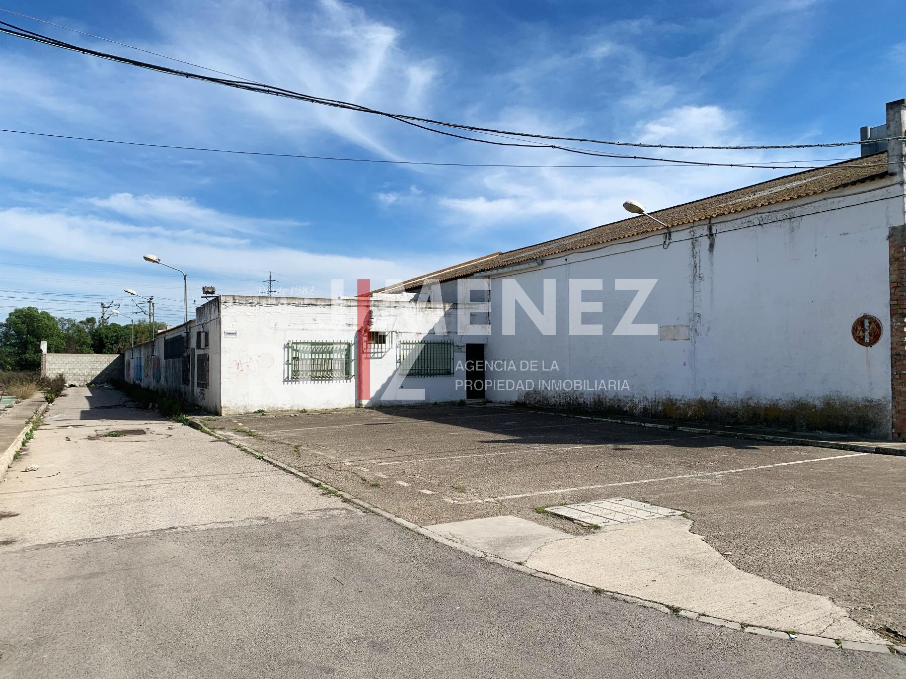 For sale of industrial plant/warehouse in El Puerto de Santa María
